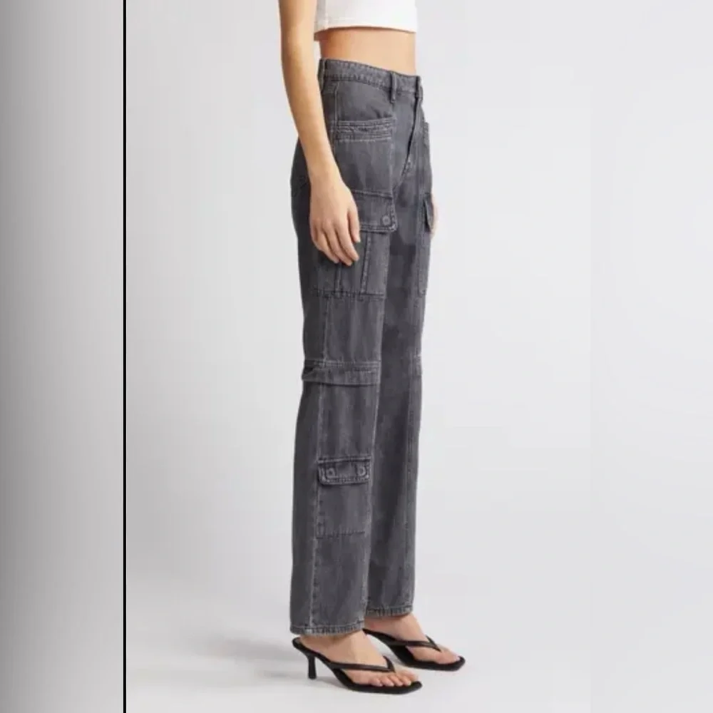 BNWT Hidden Tracey High Waist Straight Leg Cargo Jeans size  28 - Picture 3 of 6